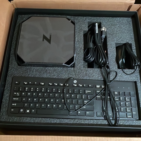 HP H2 mini workstation brand new in box - Picture 3 of 4
